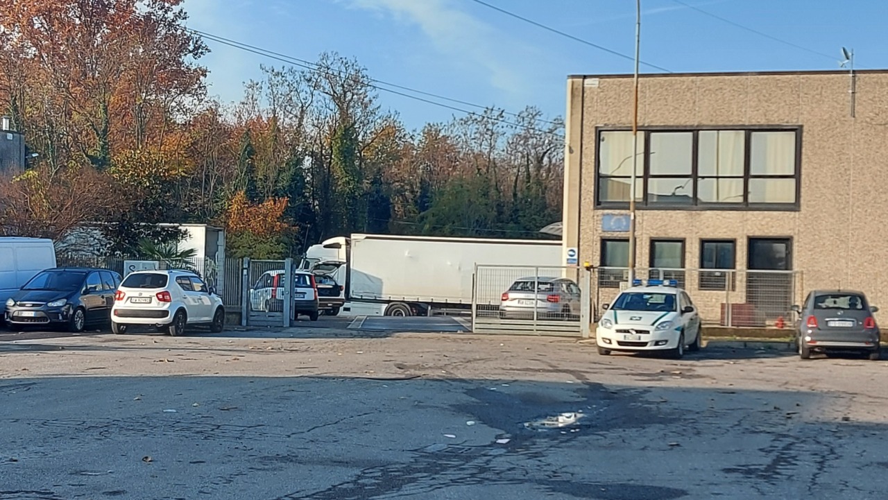 Nessun colpevole per la morte di un camionista travolto da un carico pesante