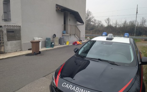 Donna precipita dalla finestra in via Ravel, avviate le indagini dei Carabinieri