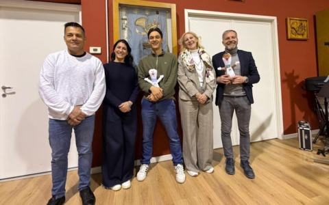 Giulio Gianni riceve il Sampietrino d’Oro per l’inno olimpico