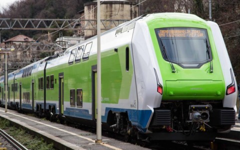 Un centinaio di pendolari bloccati su un treno Tilo a causa di un guasto