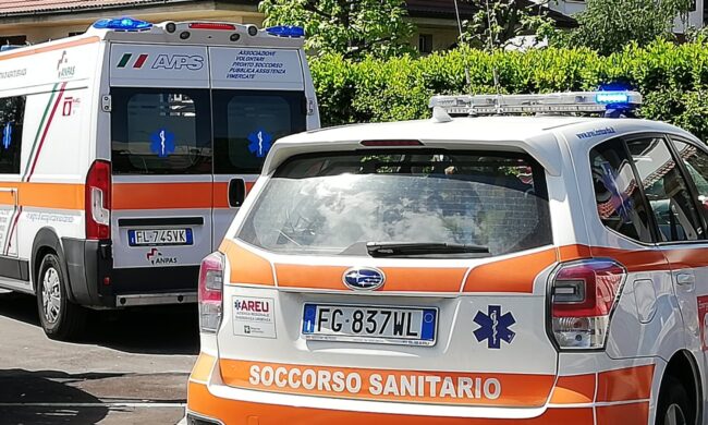 Un operaio cade da un’impalcatura a Meda