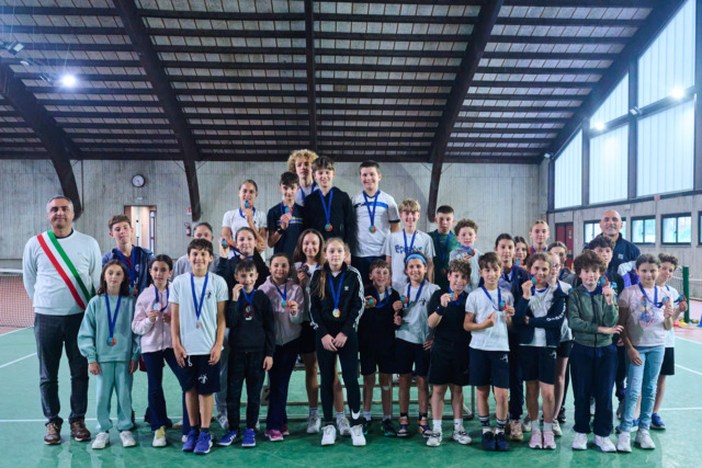 Vincitori dei Campionati studenteschi di tennis a Seregno