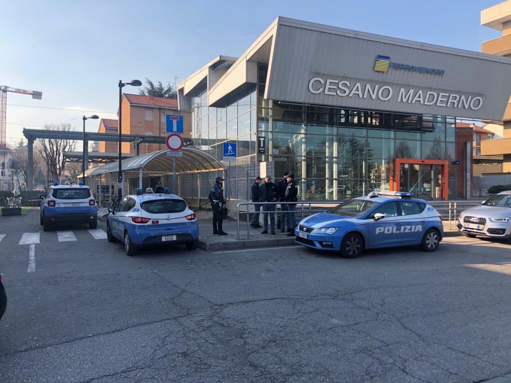 Polizia di Stato: controlli straordinari identificano 152 persone e 74 veicoli