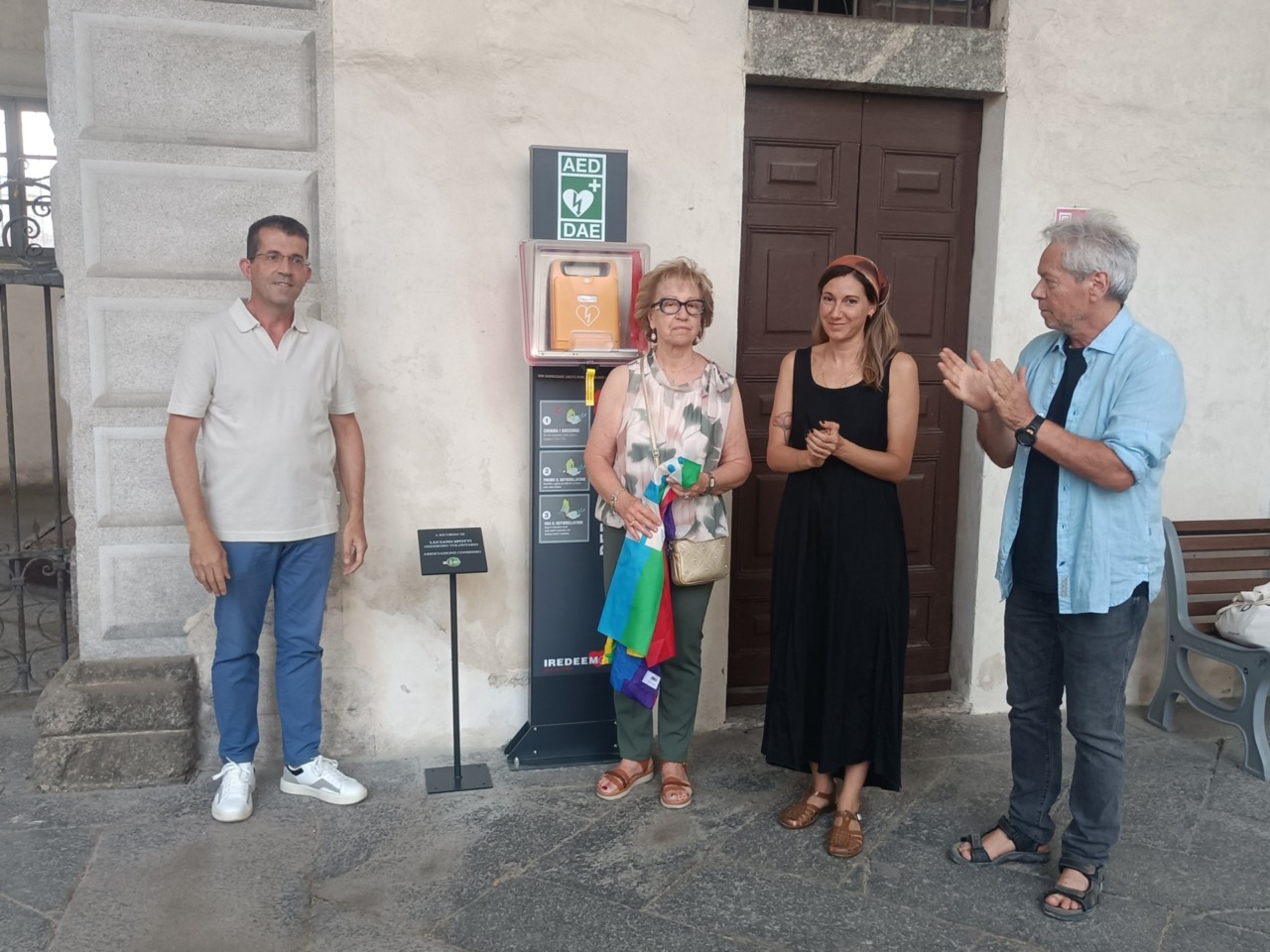 Un defibrillatore dedicato a Luciano Spotti, volontario storico